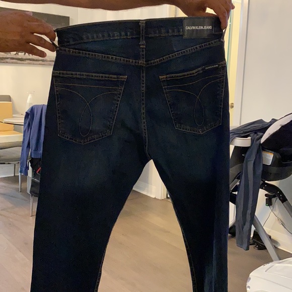 Calvin Klein - Picture 2 of 3